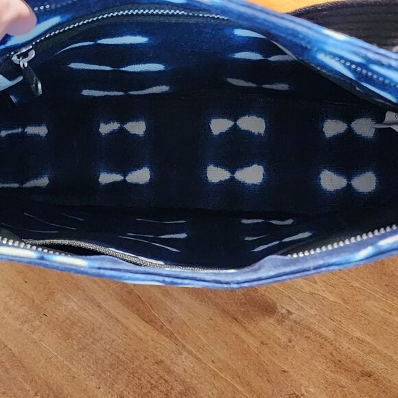 NEW Quilted Koala Basics City Bag Blue Shibori - Picture 9 of 9